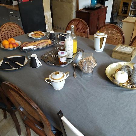 Chambre D'Hote En Famille Bayeux Eksteriør billede